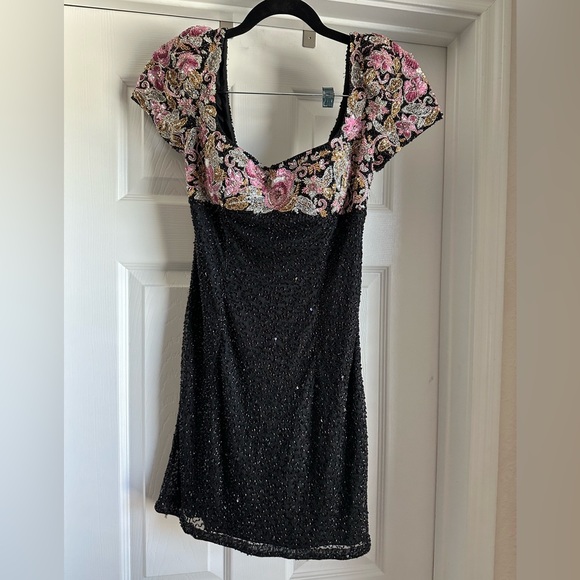 Sherri hill beautiful beaded cocktail size 4 - Picture 5 of 14